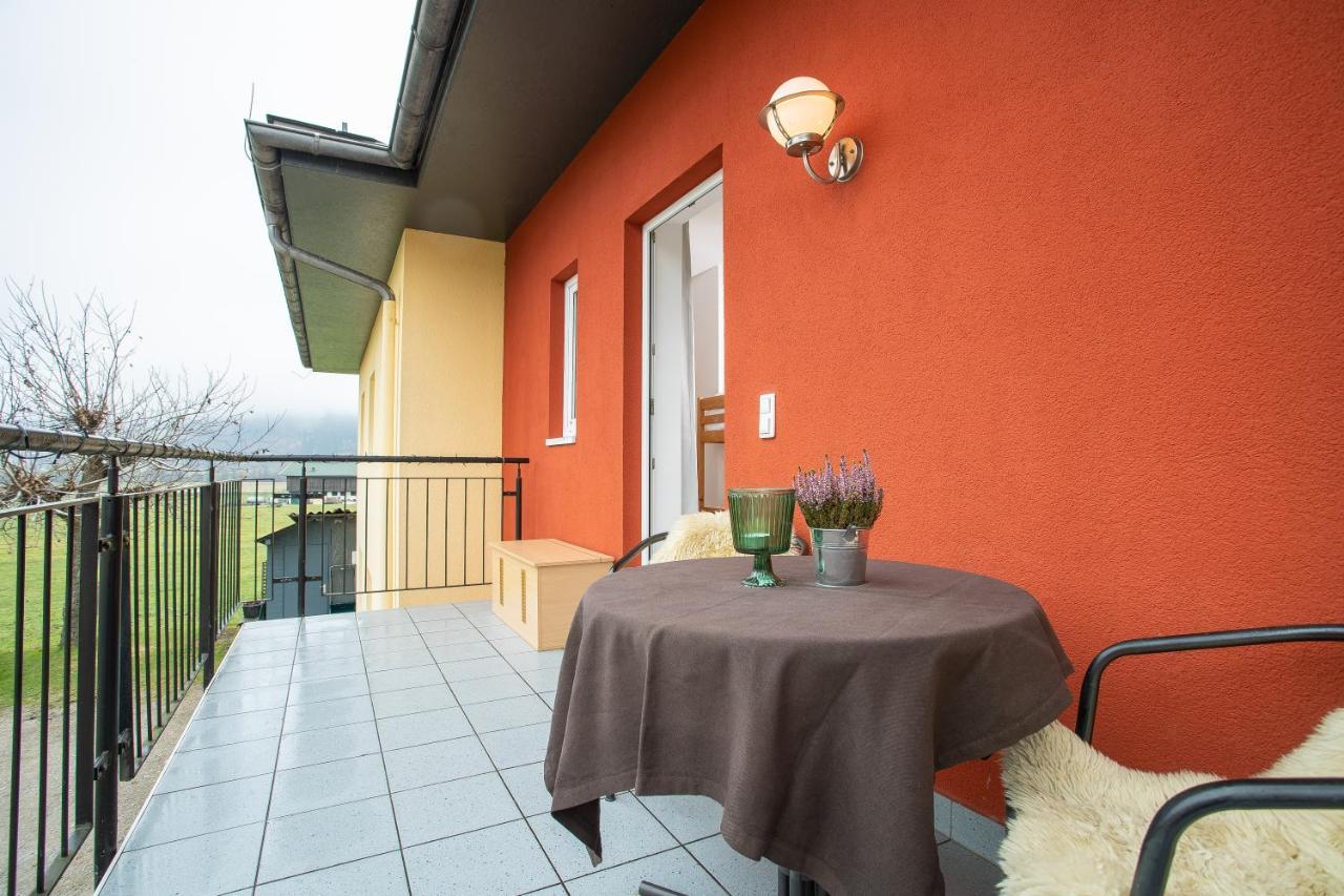 Zillertal Appartements Fuegen Exterior photo